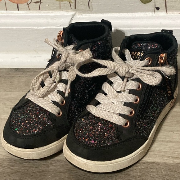 🌸 (2/$20) Sz 12 (Little Girl) Sketchers Glitter Shoutout Sneaker Steps - Picture 1 of 11